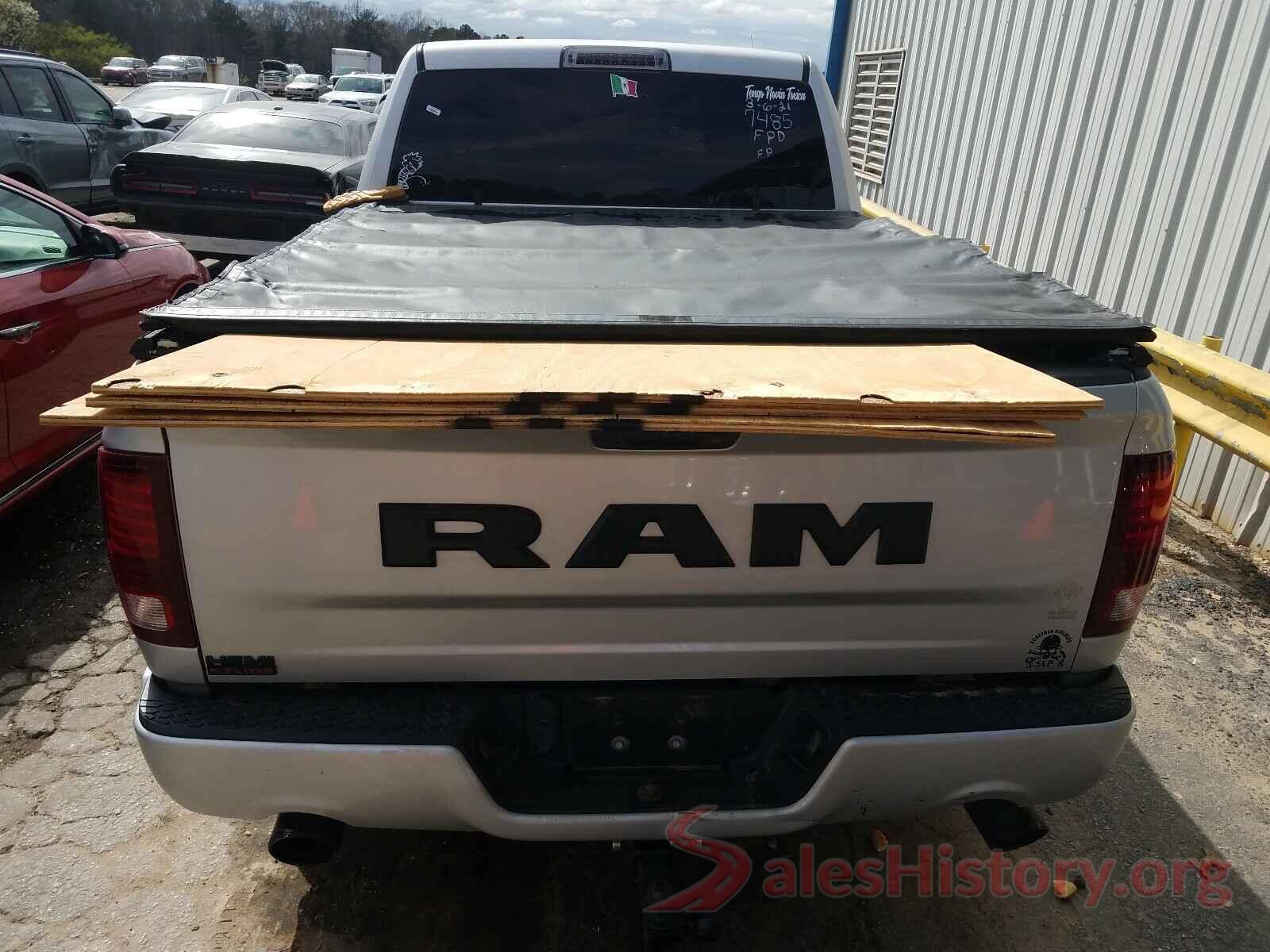 3C6JR6CT6HG687485 2017 RAM 1500