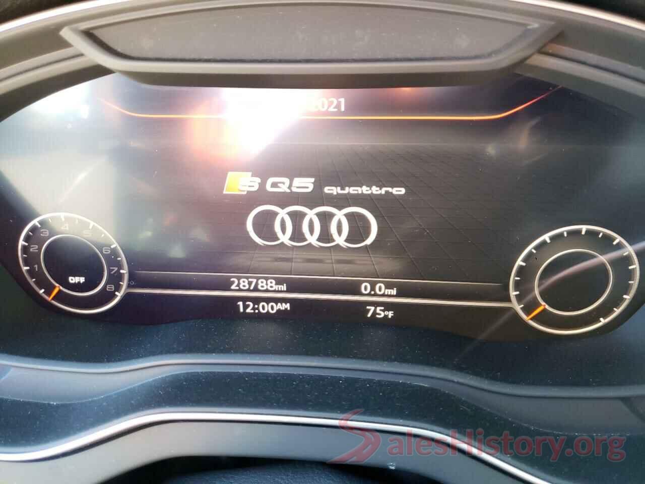 WA1C4AFY8J2121153 2018 AUDI SQ5