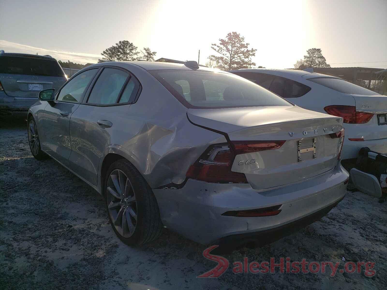 7JRA22TKXKG002440 2019 VOLVO S60