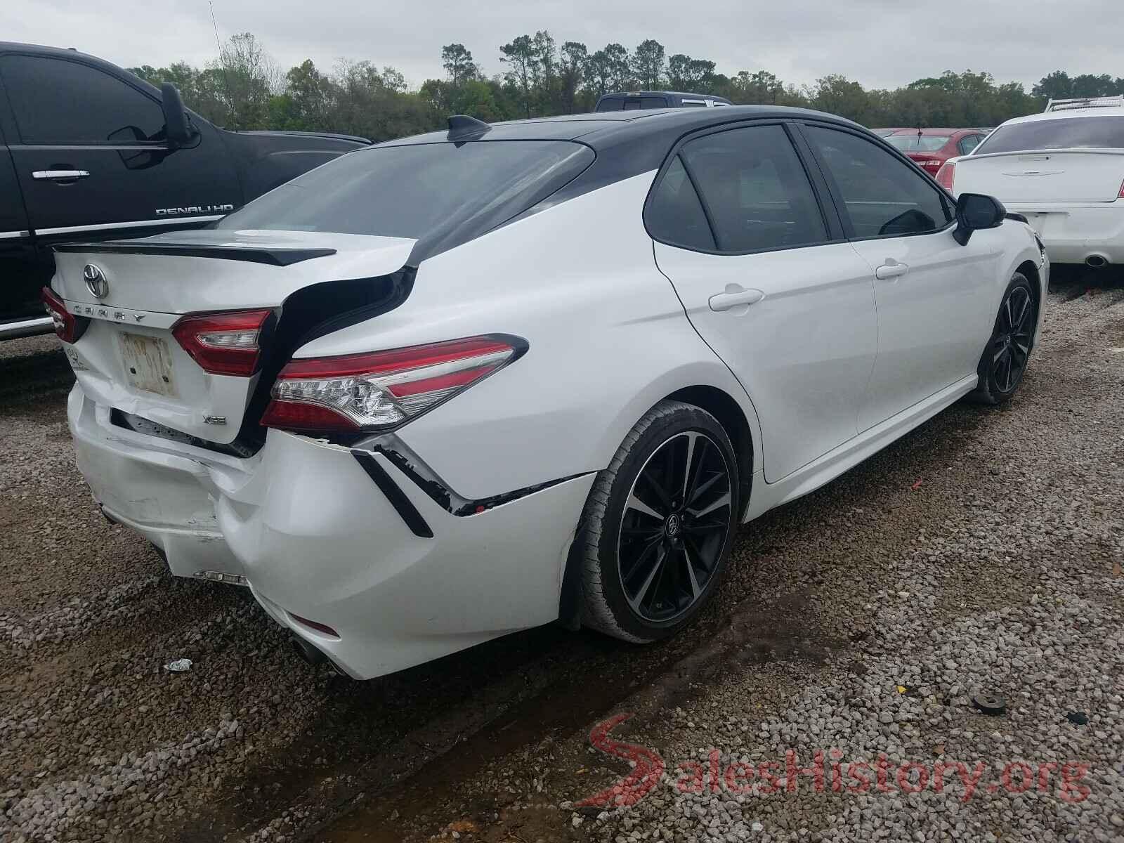 4T1B61HK6KU264222 2019 TOYOTA CAMRY