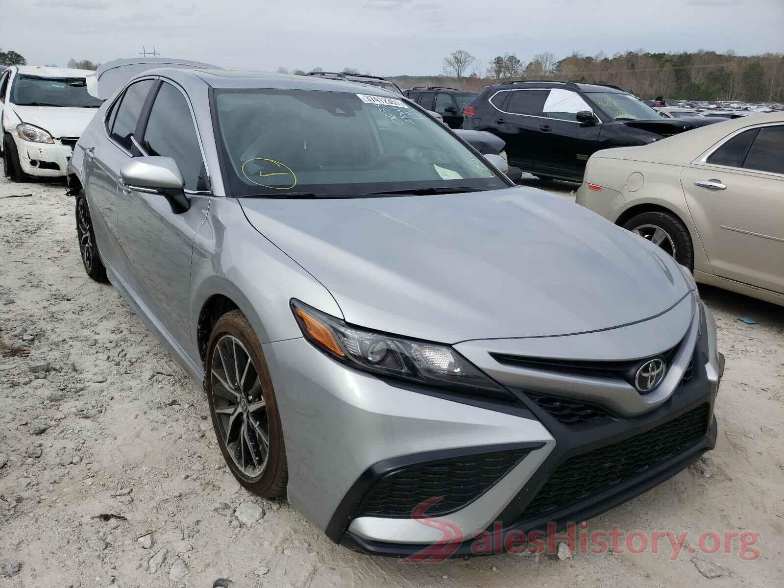 4T1T11AK2MU436410 2021 TOYOTA CAMRY