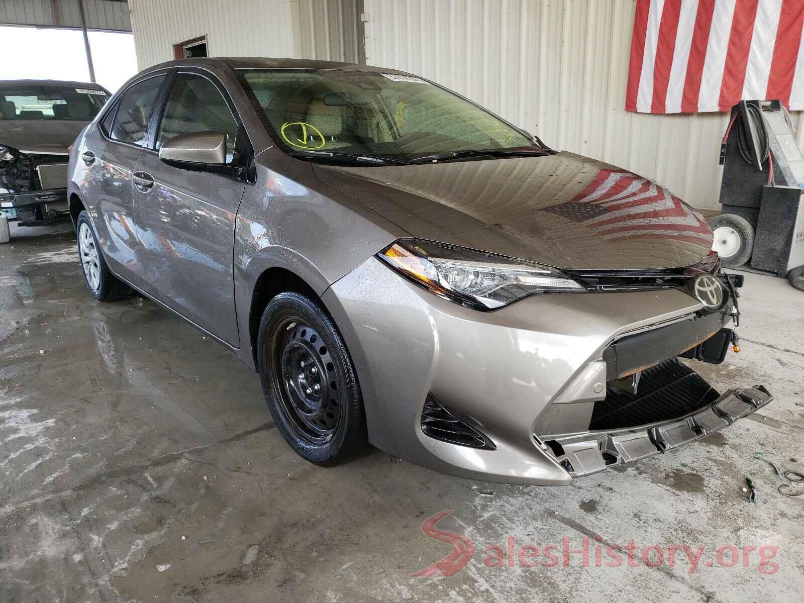 2T1BURHE2JC060810 2018 TOYOTA COROLLA