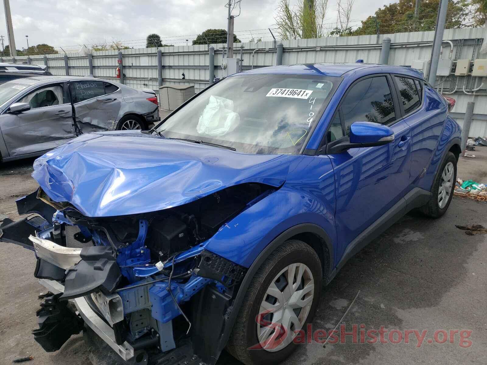 NMTKHMBXXLR104109 2020 TOYOTA C-HR