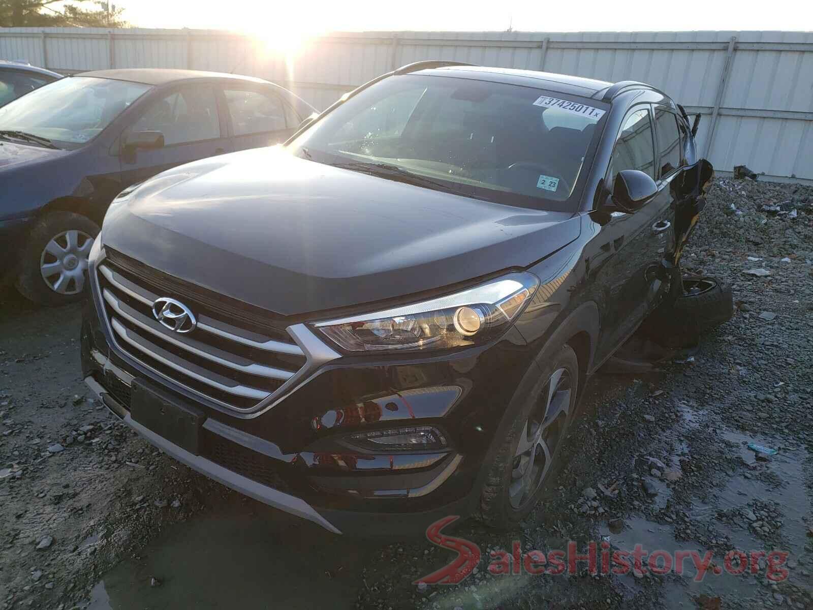 KM8J3CA25JU635797 2018 HYUNDAI TUCSON