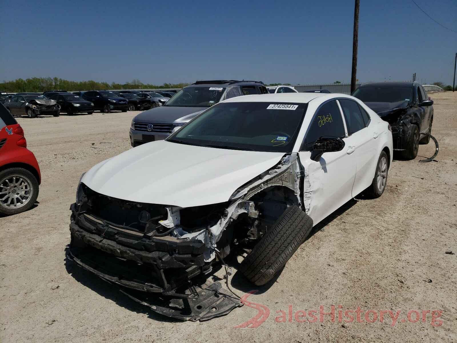 4T1B11HK6JU146636 2018 TOYOTA CAMRY