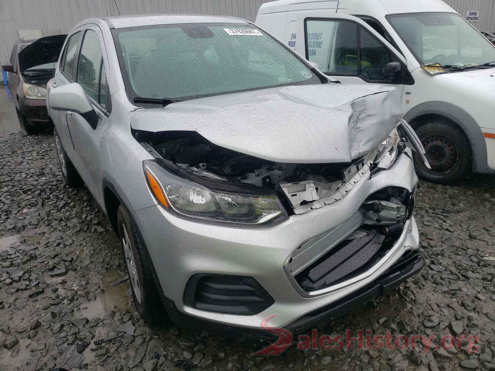 KL7CJKSB9JB575317 2018 CHEVROLET TRAX