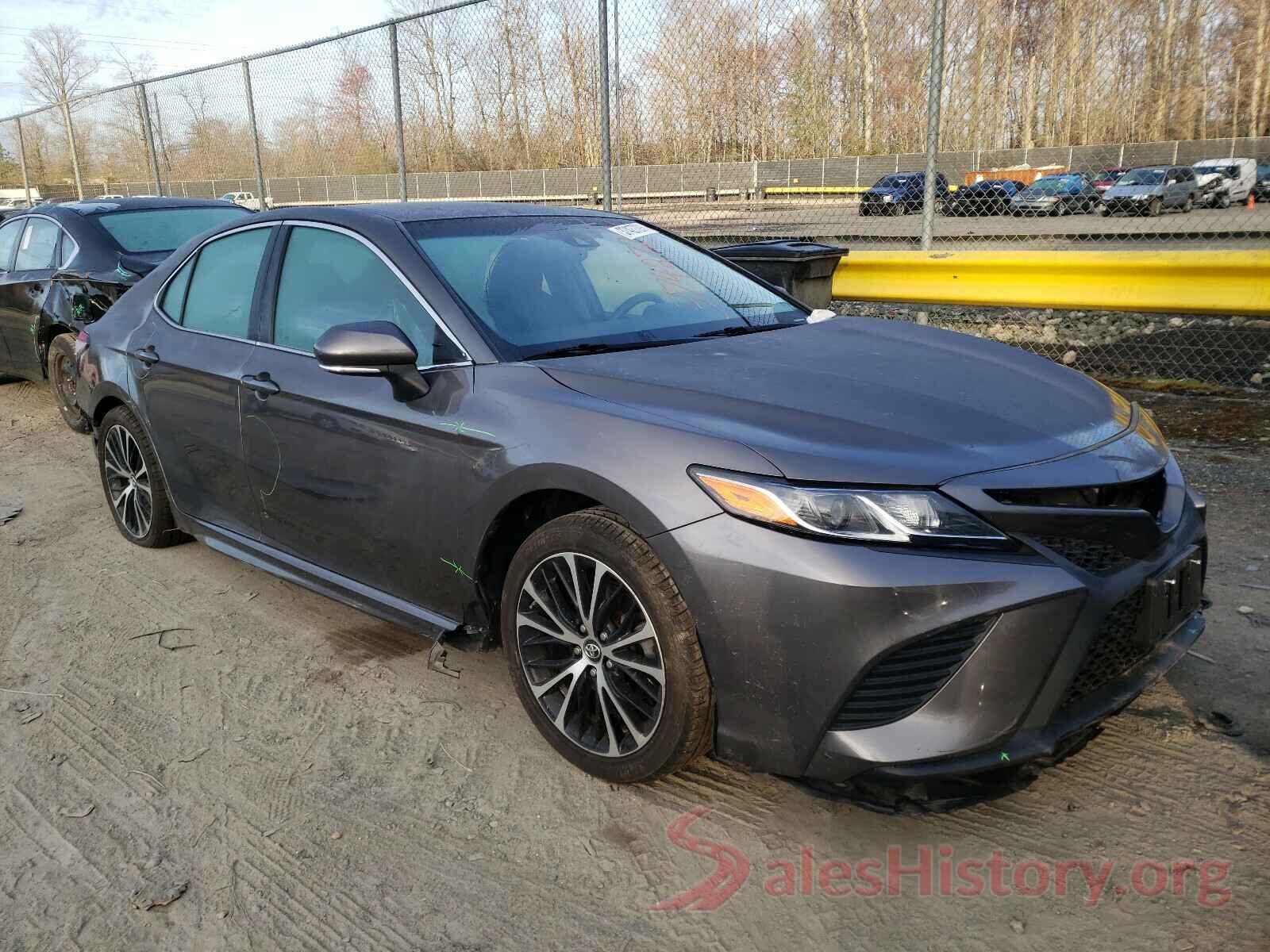 4T1B11HK3JU013123 2018 TOYOTA CAMRY