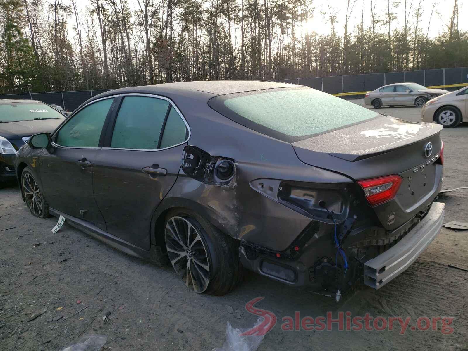 4T1B11HK3JU013123 2018 TOYOTA CAMRY