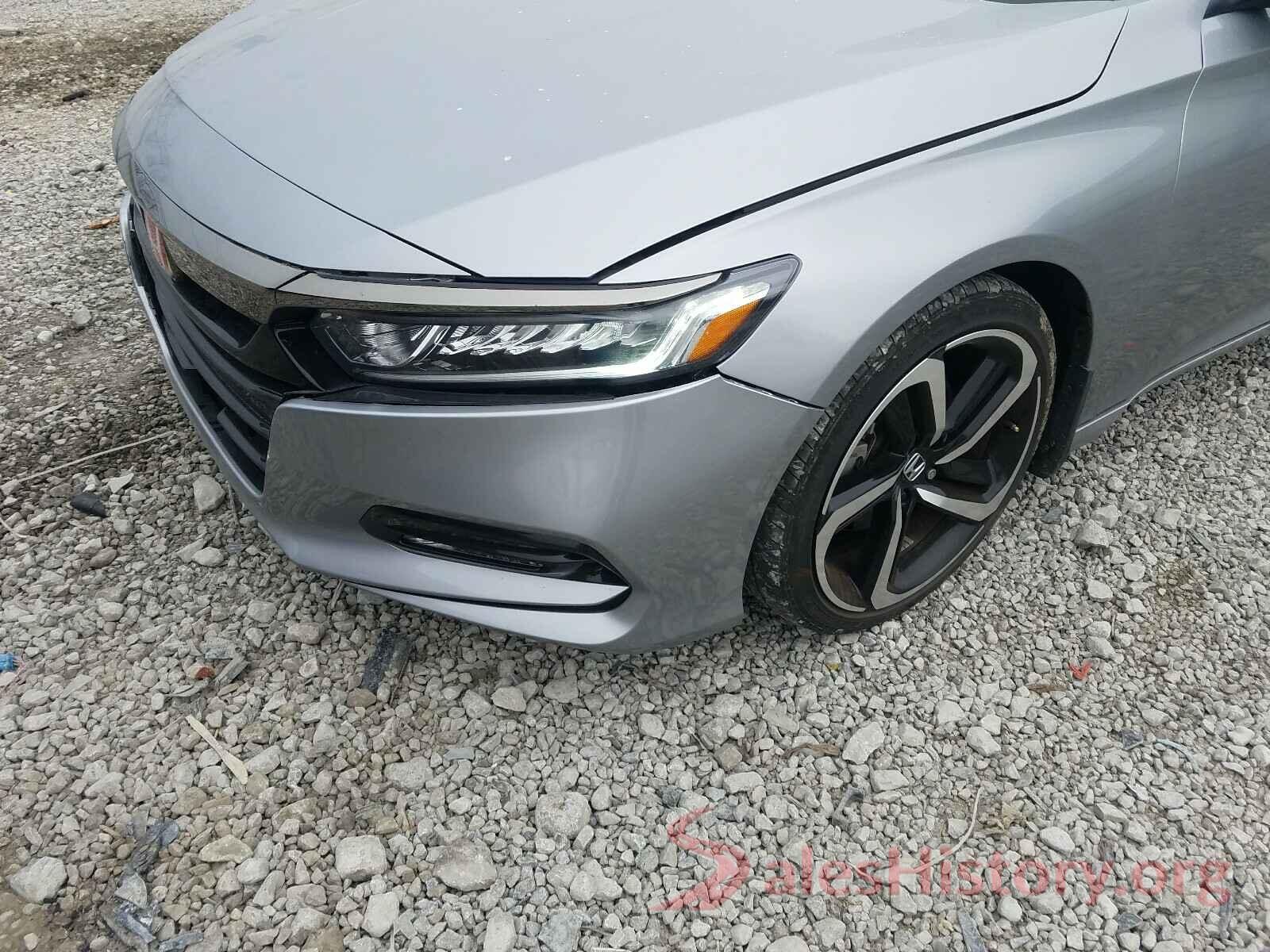 1HGCV1F3XJA140320 2018 HONDA ACCORD