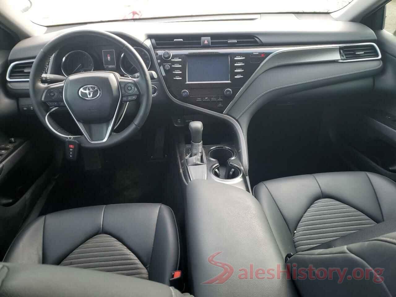 4T1B11HK4JU670447 2018 TOYOTA CAMRY