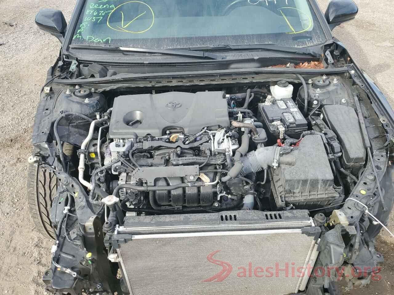 4T1B11HK4JU670447 2018 TOYOTA CAMRY