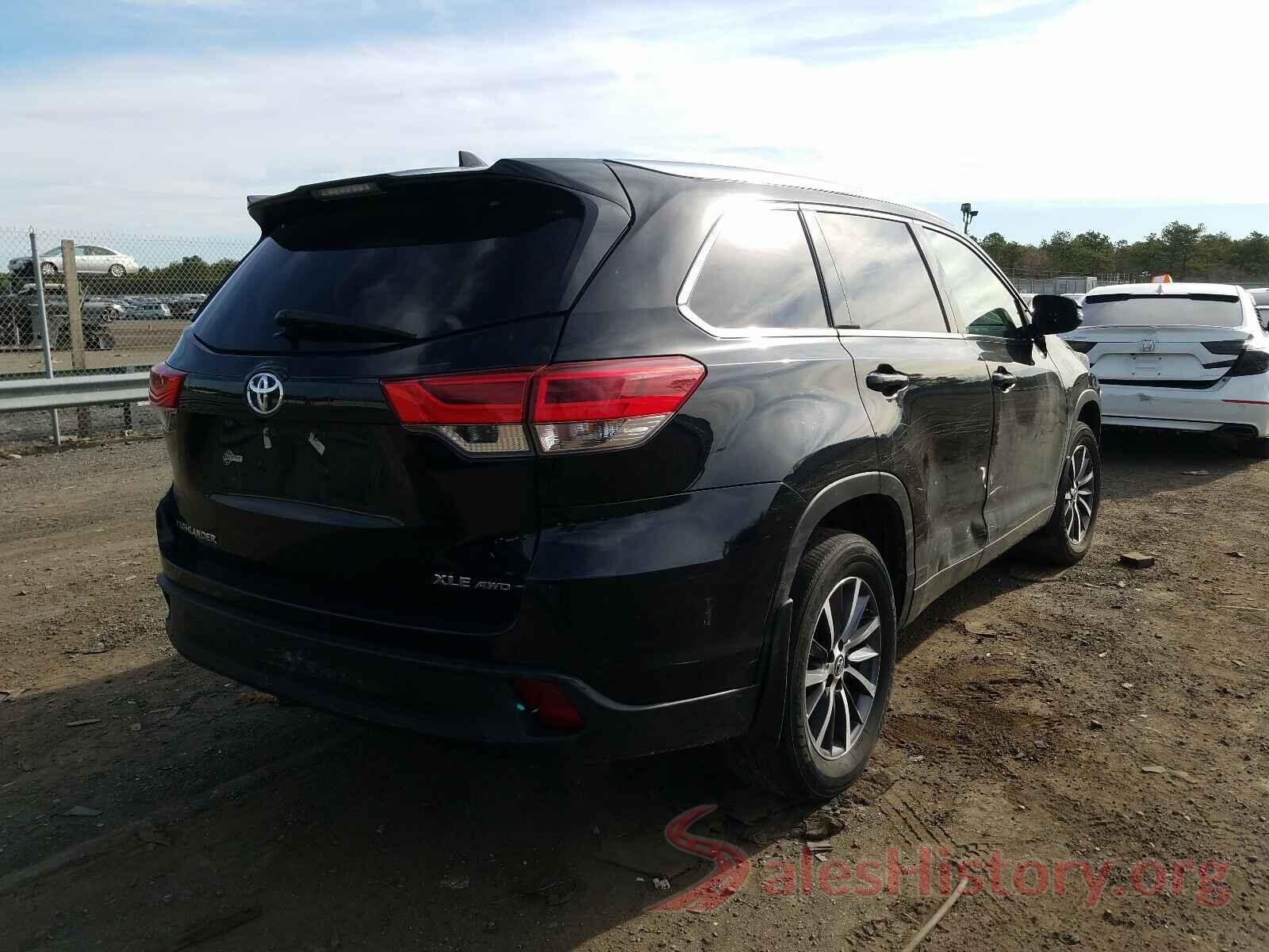 5TDJZRFH1JS831839 2018 TOYOTA HIGHLANDER