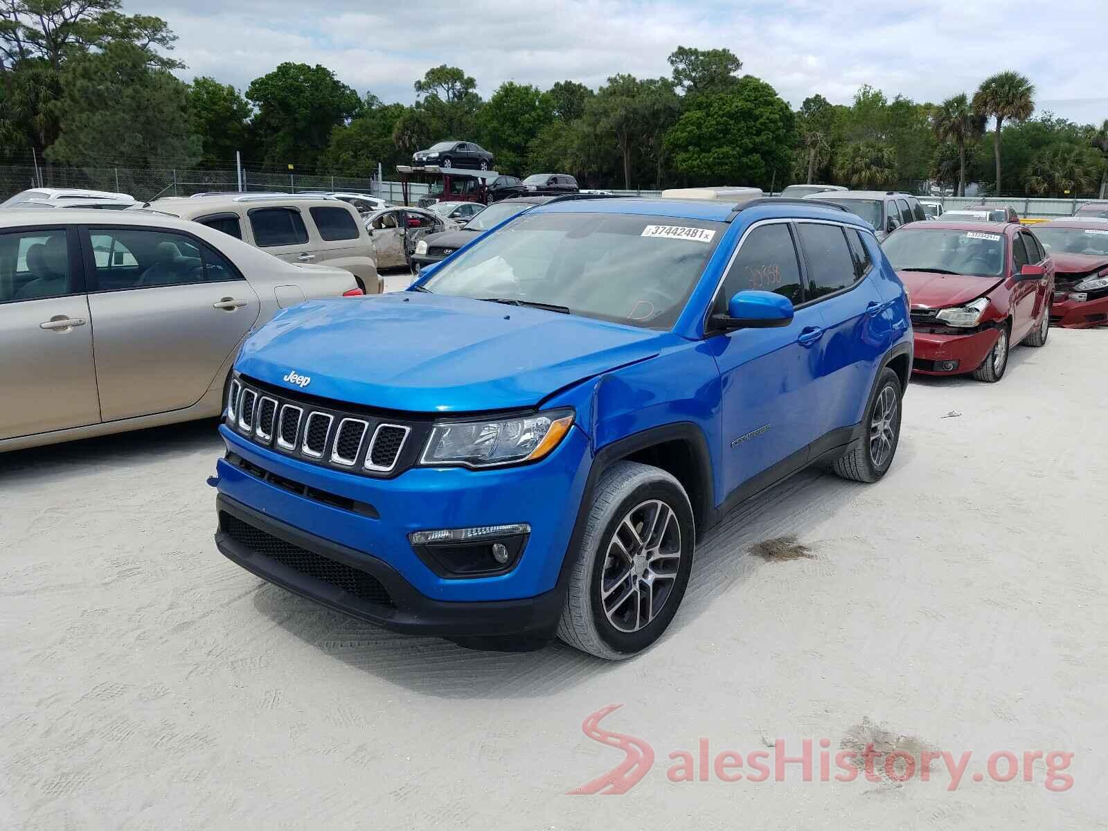 3C4NJCBBXKT743743 2019 JEEP COMPASS