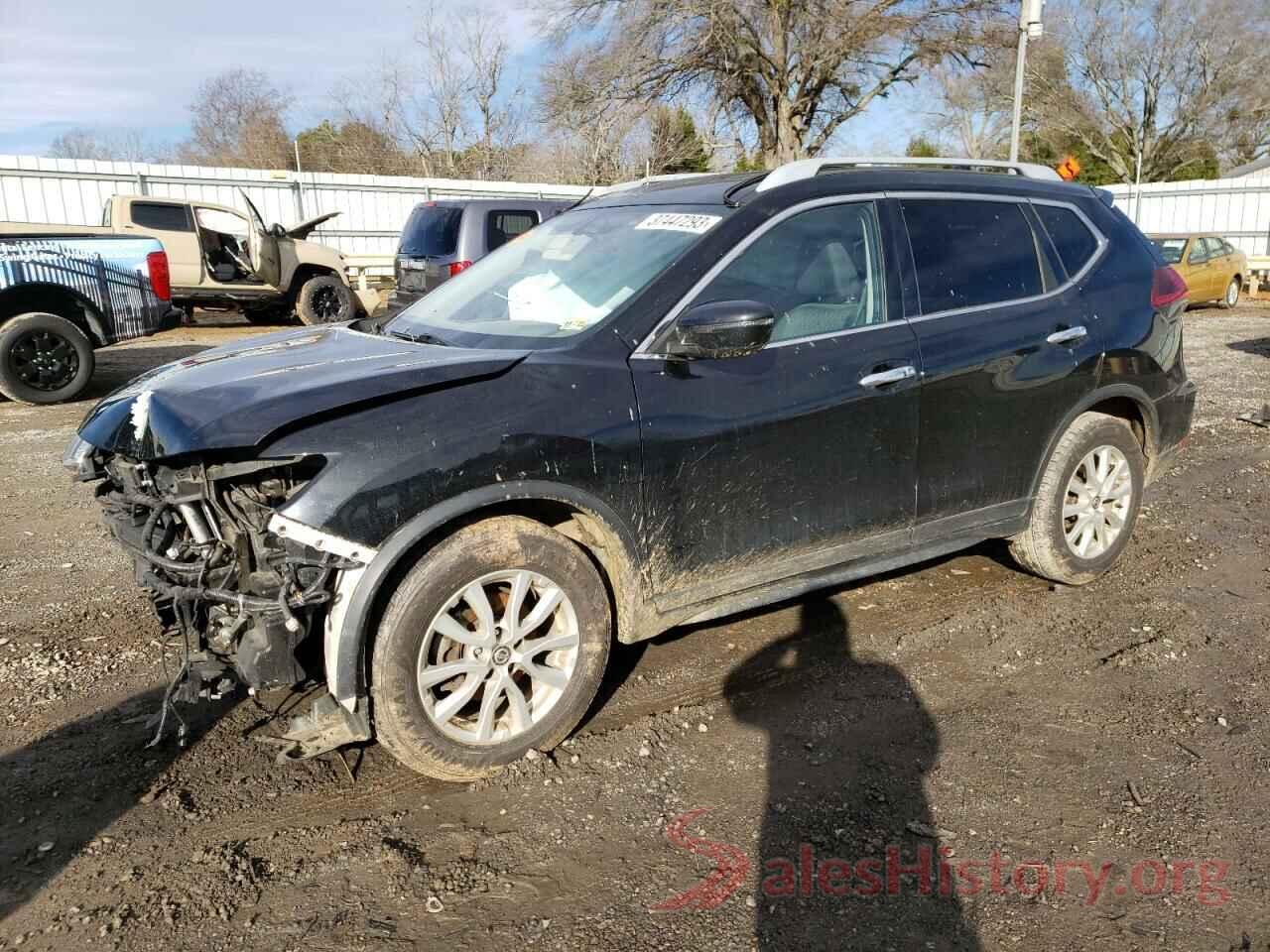 5N1AT2MT2JC801391 2018 NISSAN ROGUE