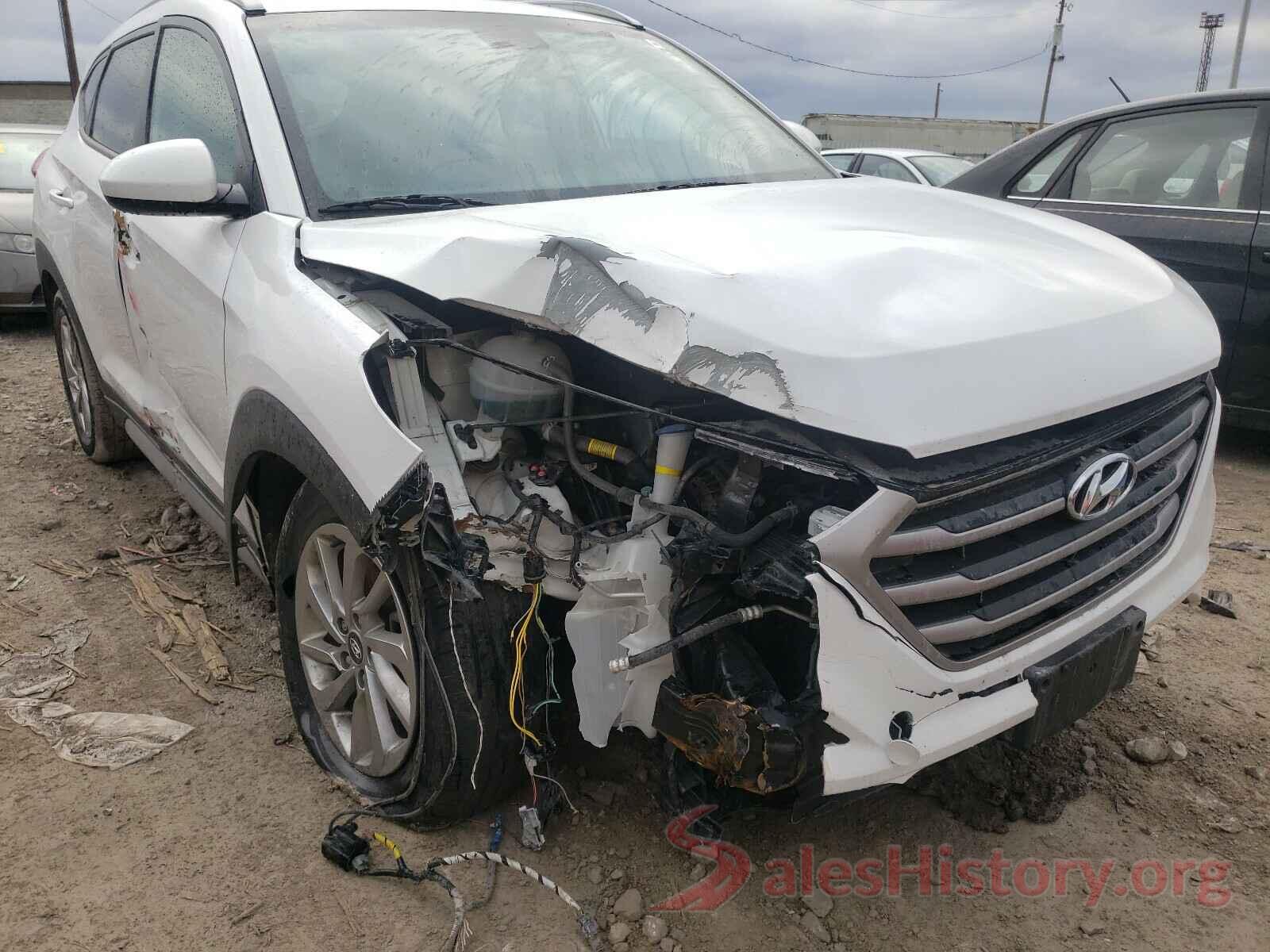 KM8J33A43JU764543 2018 HYUNDAI TUCSON