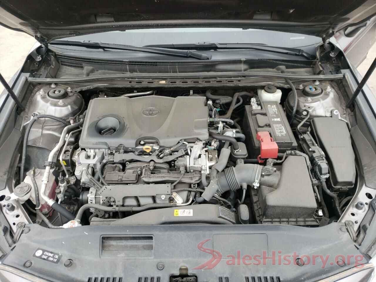 4T1B11HK2JU070168 2018 TOYOTA CAMRY