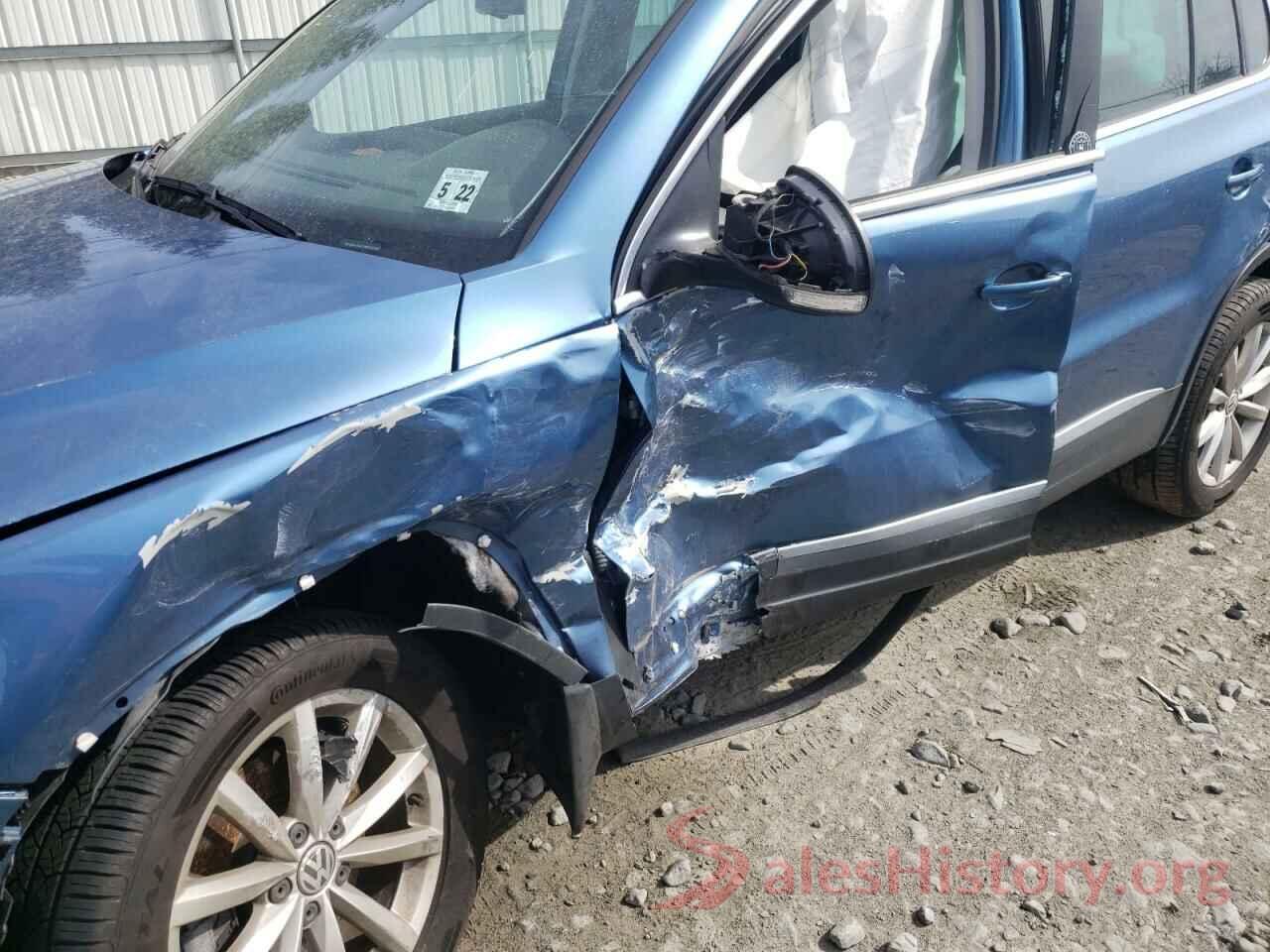 WVGSV7AX1HK010983 2017 VOLKSWAGEN TIGUAN