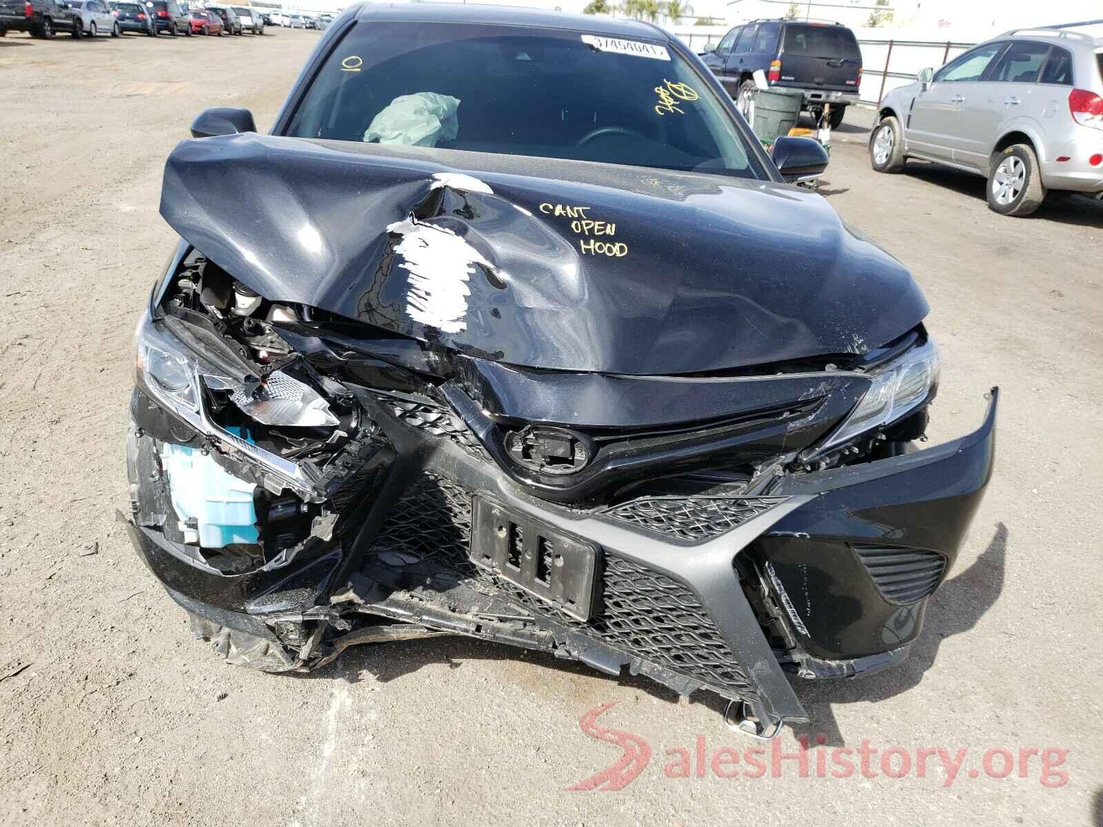 4T1B11HK8JU554863 2018 TOYOTA CAMRY