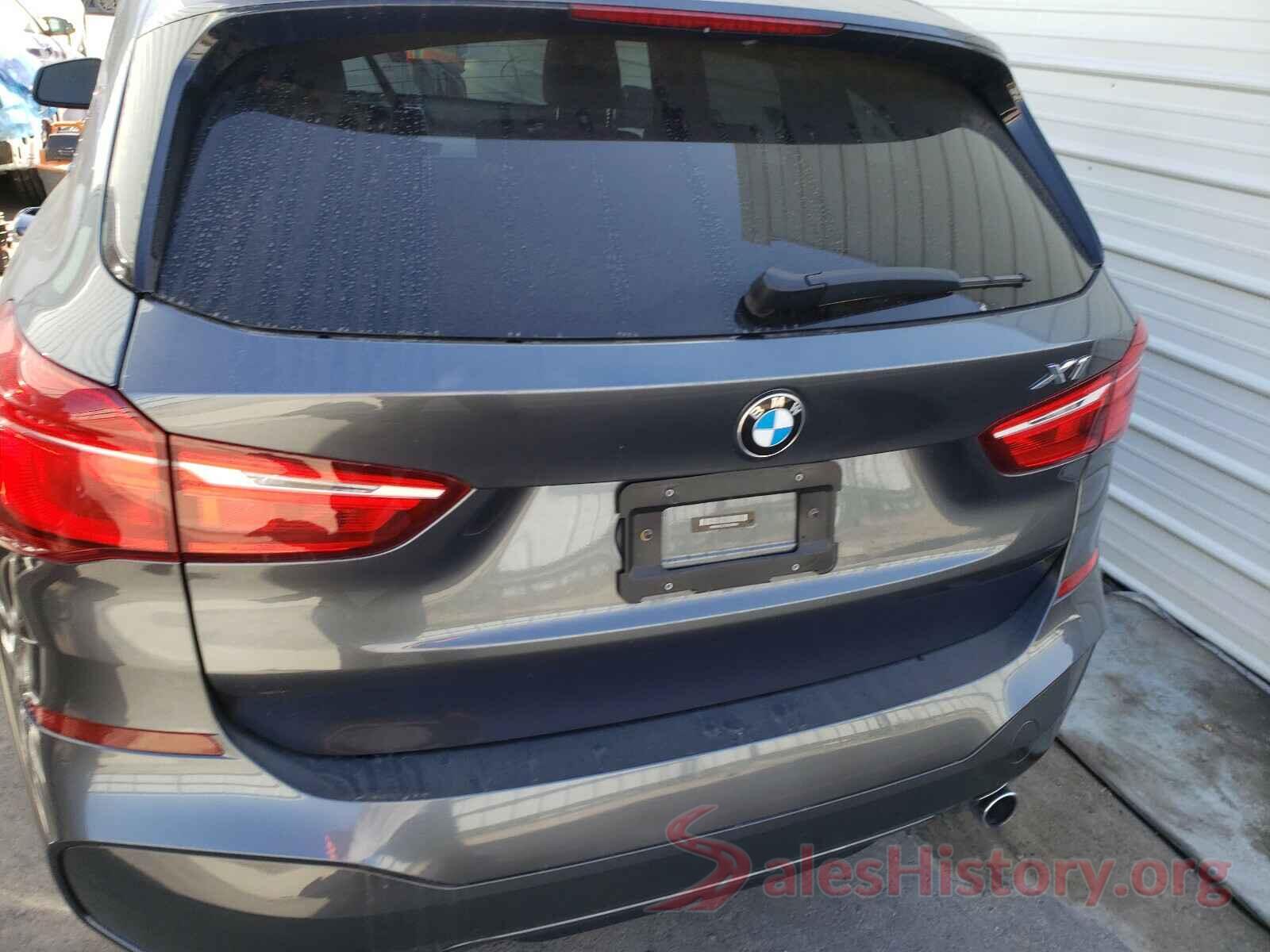 WBXHU7C37J5H38944 2018 BMW X1