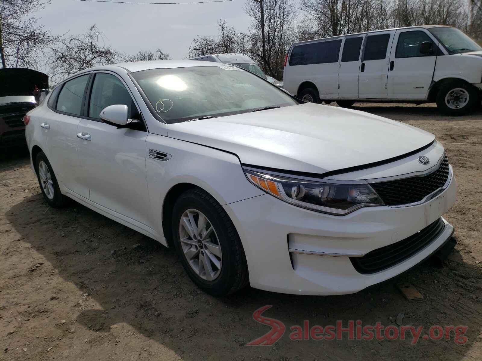 KNAGT4L32G5098820 2016 KIA OPTIMA