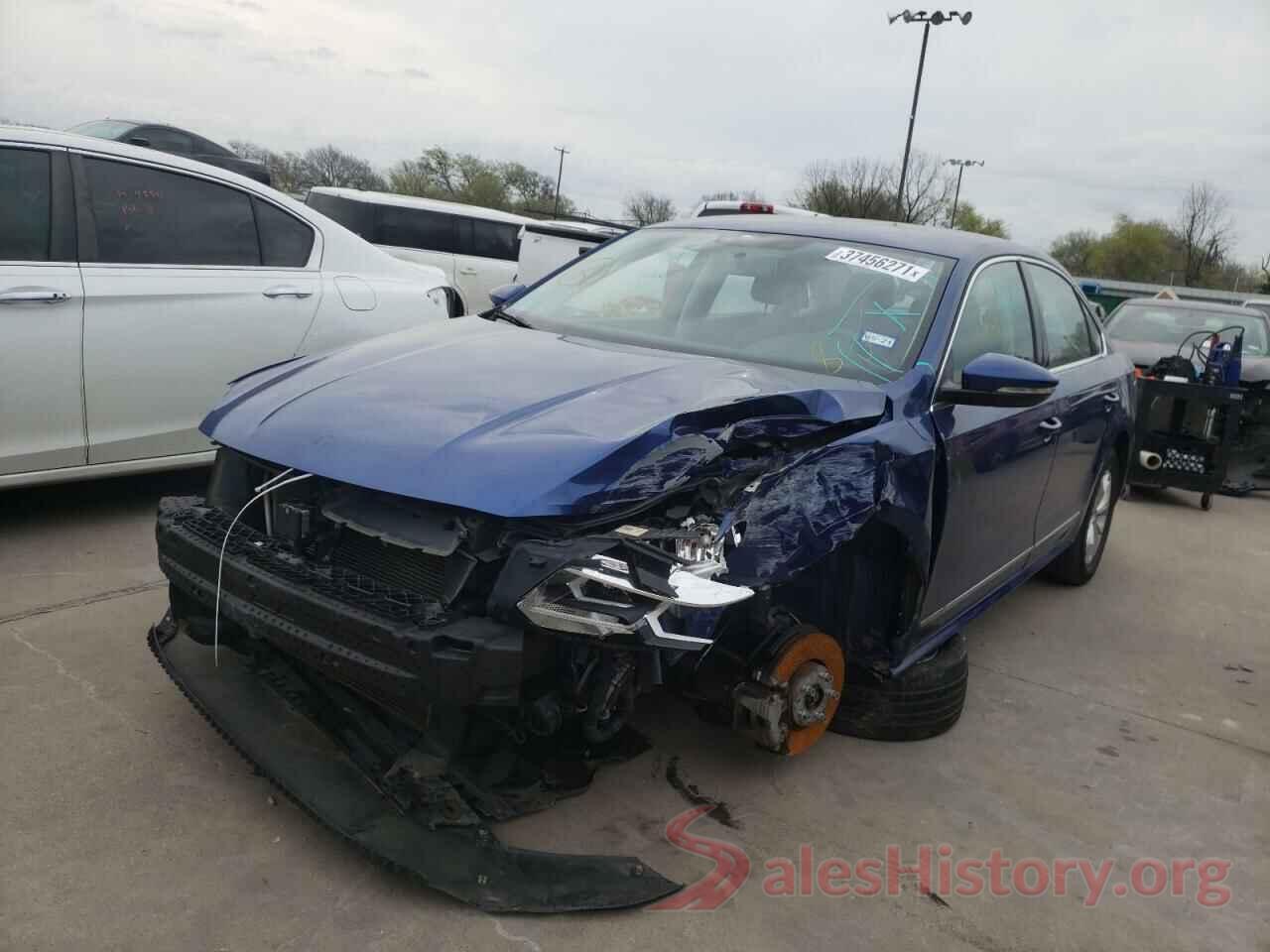 1VWAT7A37HC053900 2017 VOLKSWAGEN PASSAT