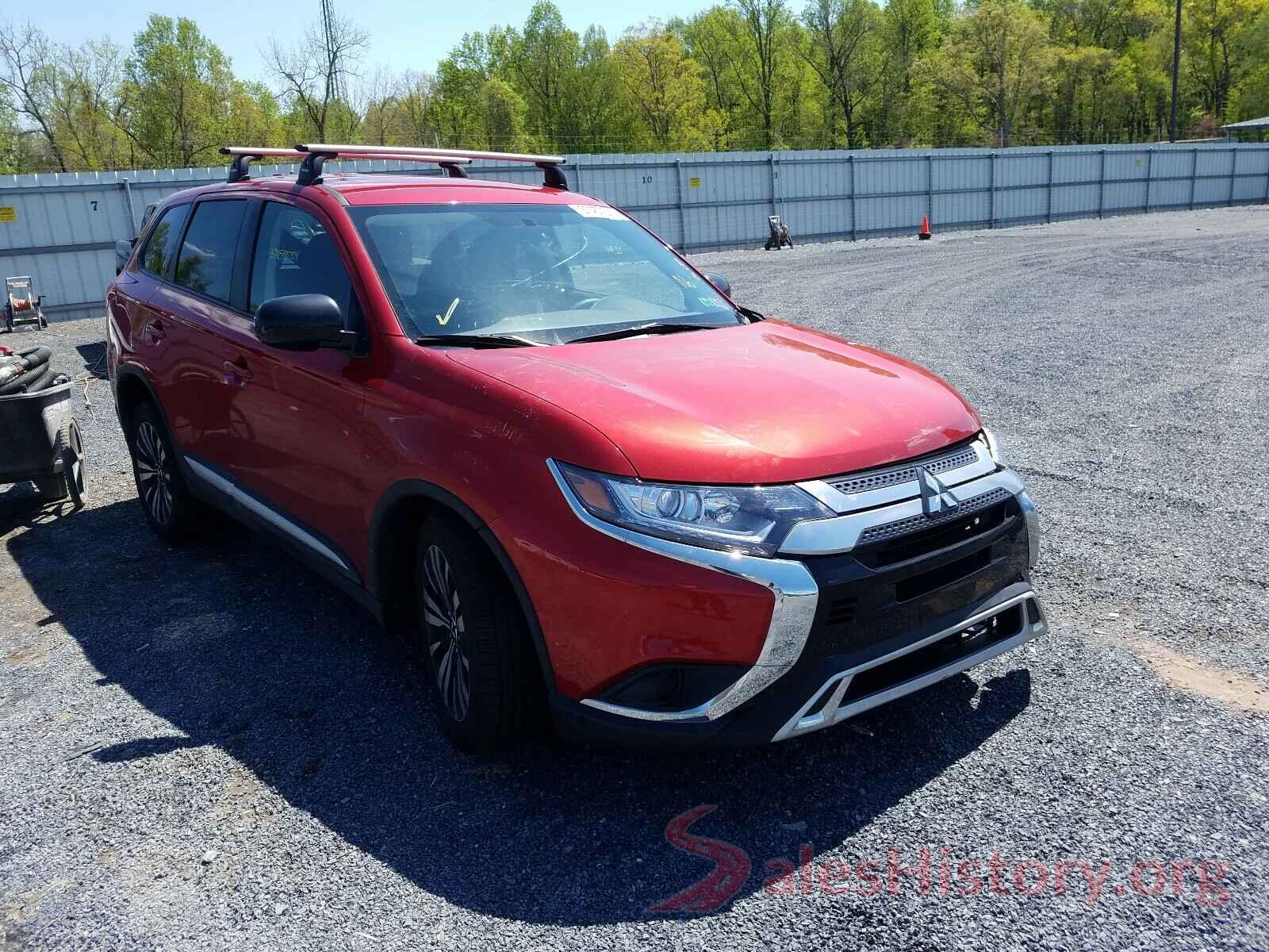 JA4AD2A35KZ005748 2019 MITSUBISHI OUTLANDER