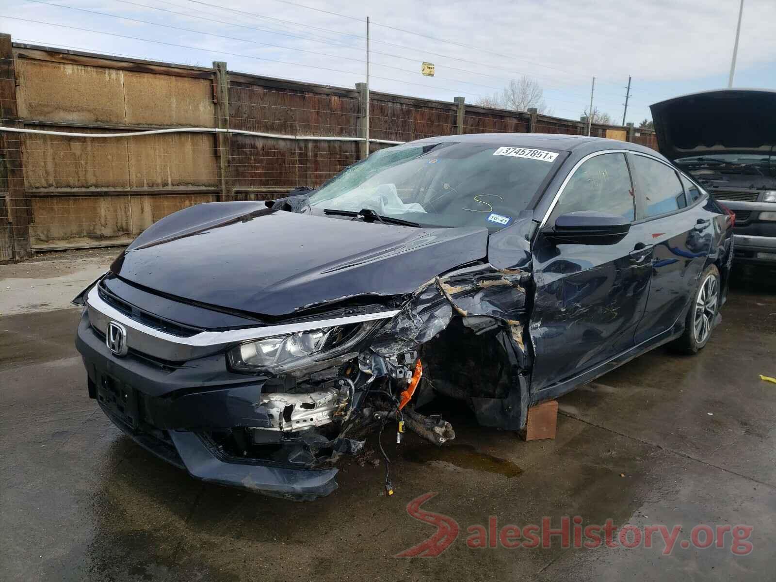 2HGFC1F43HH631772 2017 HONDA CIVIC