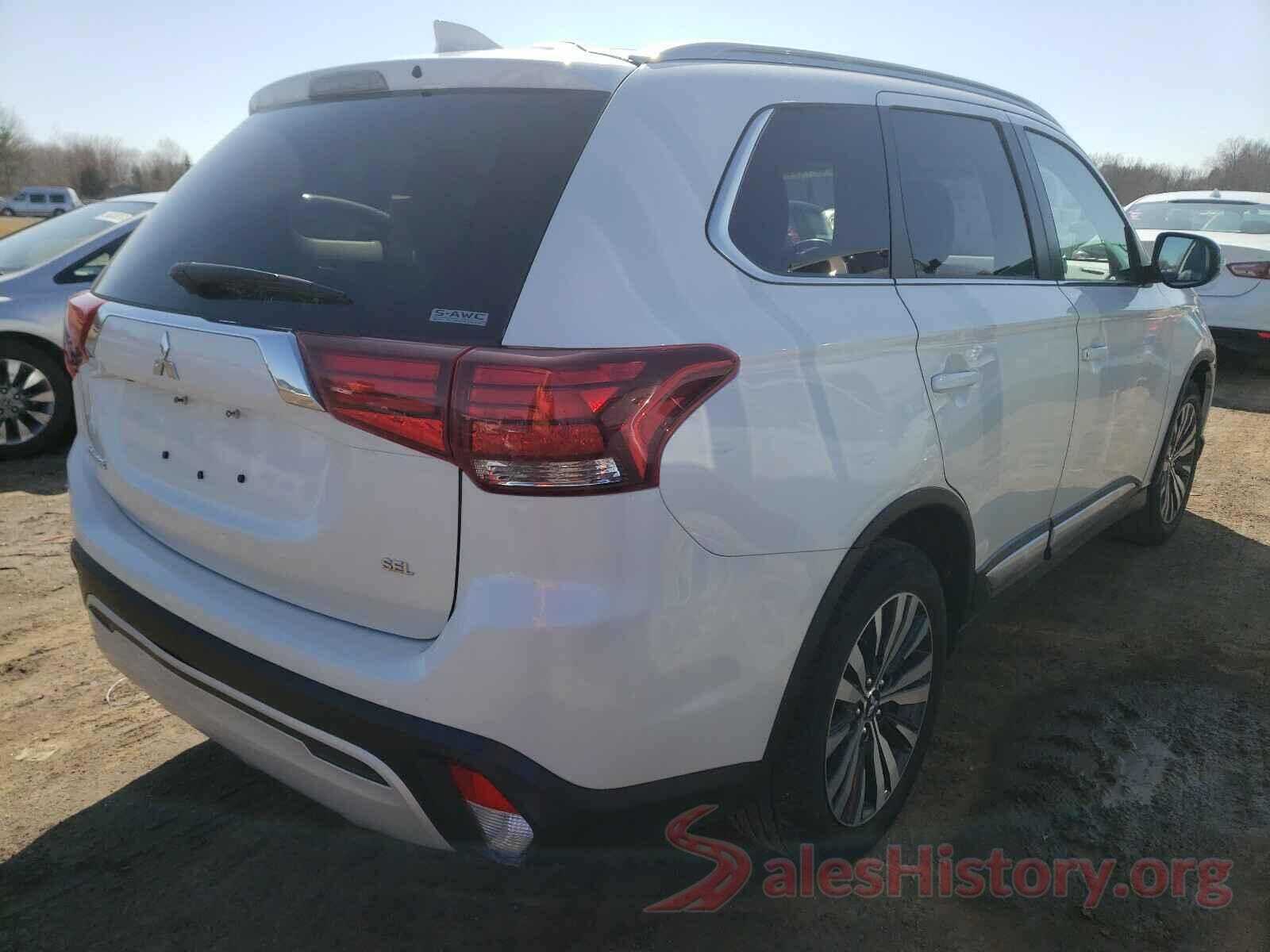 JA4AZ3A30LZ018643 2020 MITSUBISHI OUTLANDER