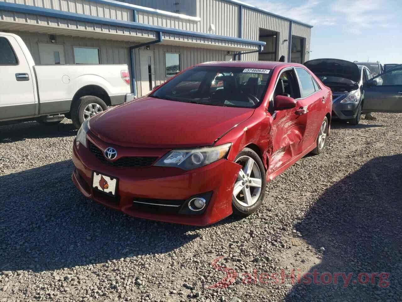 4T1BF1FK2EU748332 2014 TOYOTA CAMRY