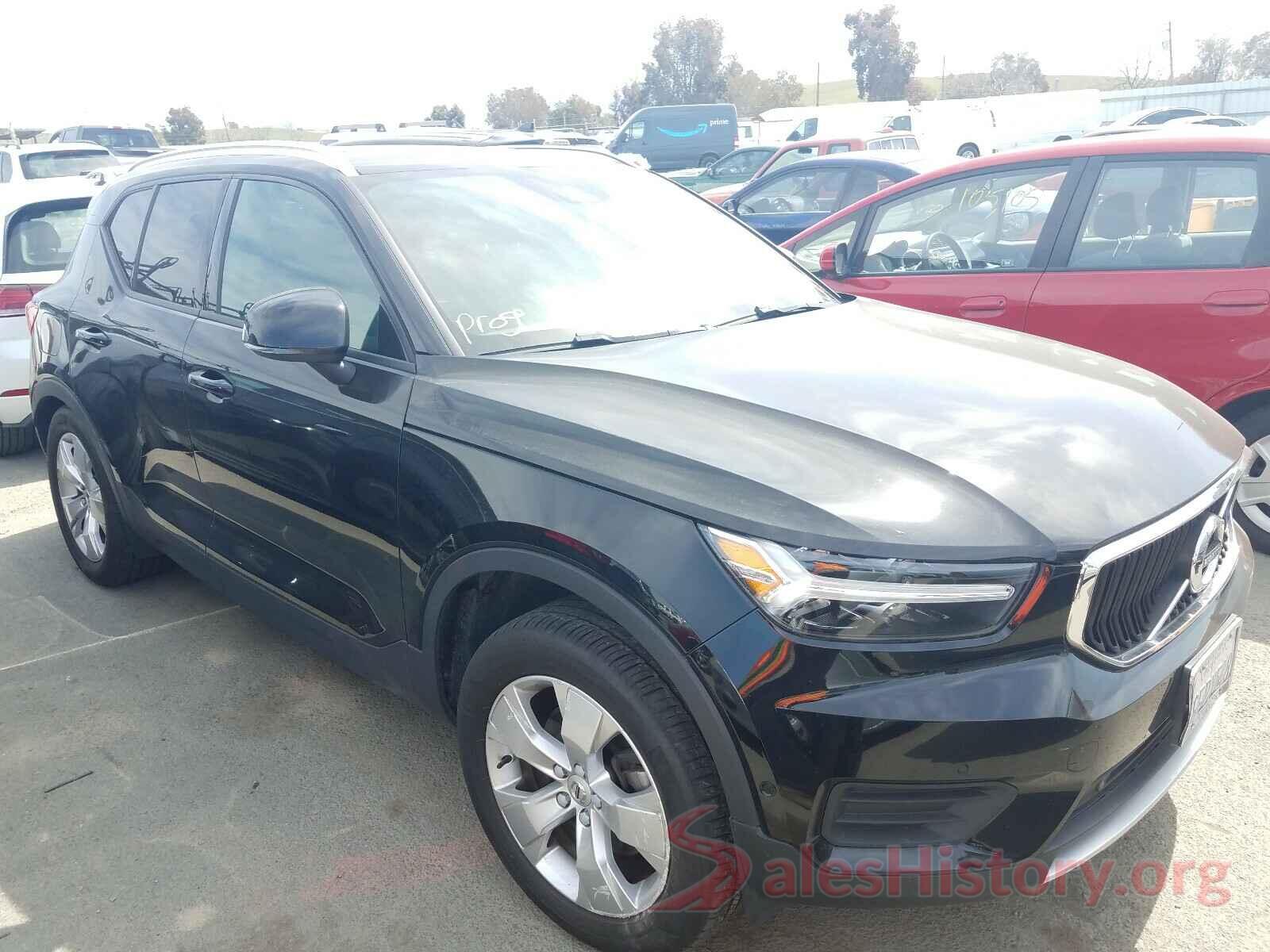 YV4162UK2K2053989 2019 VOLVO XC40