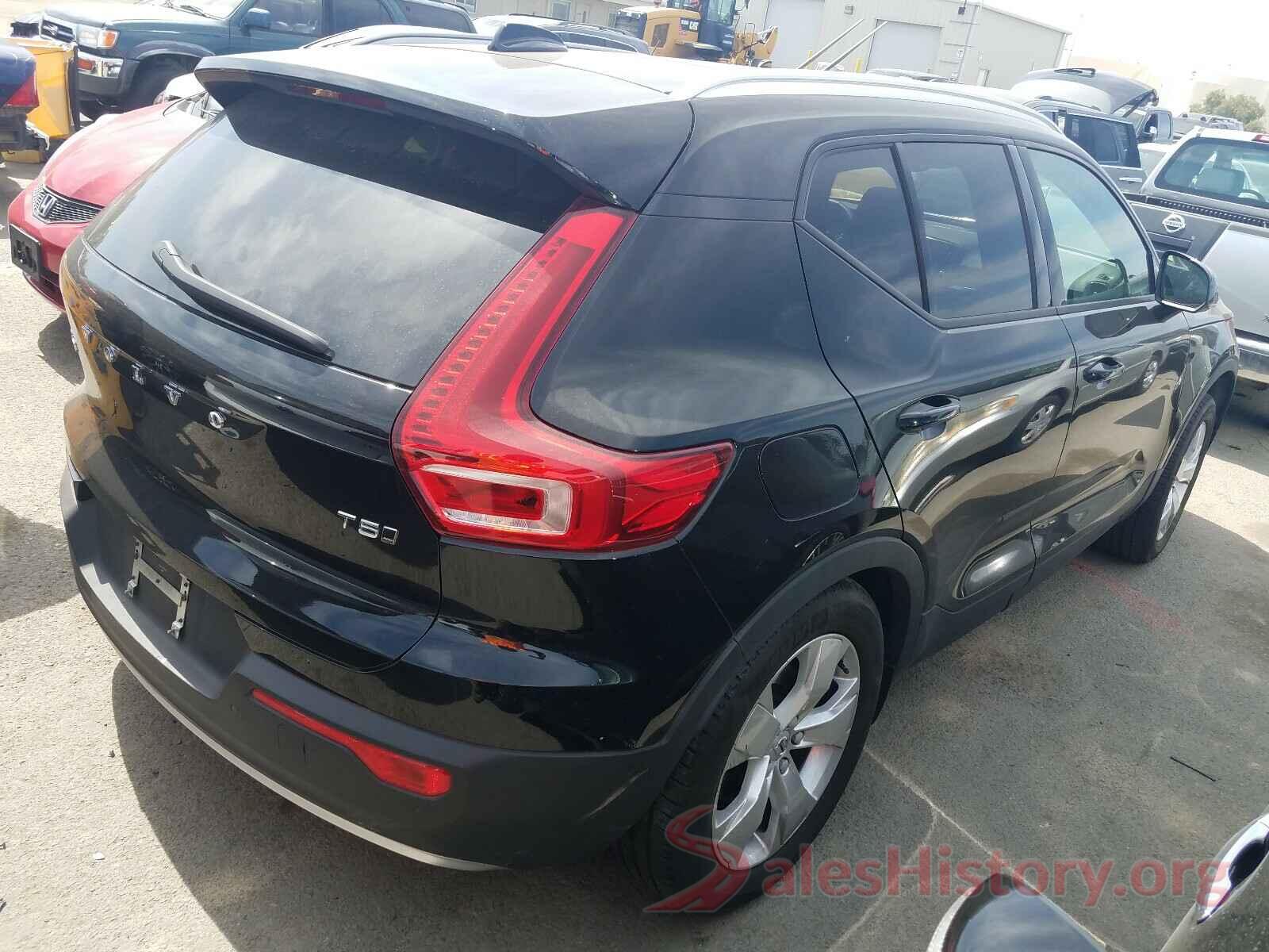 YV4162UK2K2053989 2019 VOLVO XC40