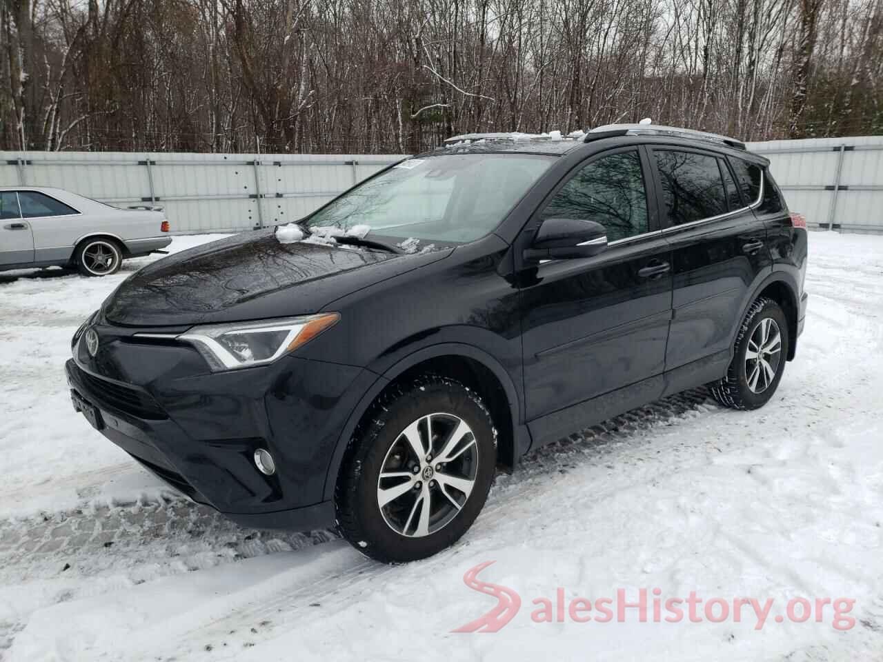 2T3RFREV8HW651141 2017 TOYOTA RAV4