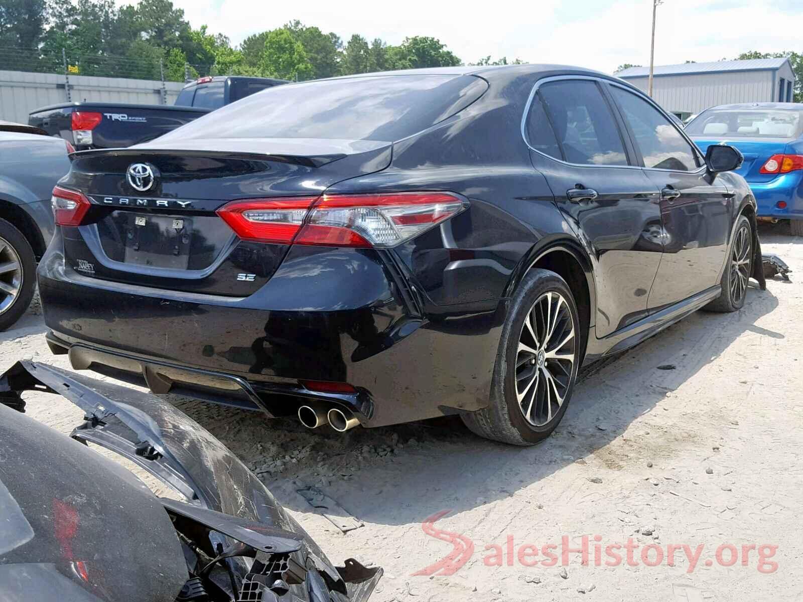 4T1B11HK2JU525830 2018 TOYOTA CAMRY