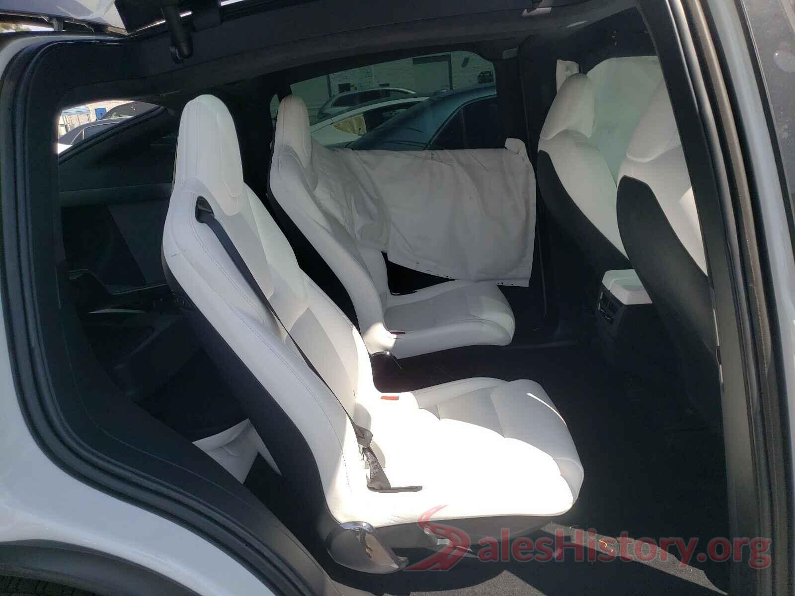 5YJXCBE20LF268418 2020 TESLA MODEL X