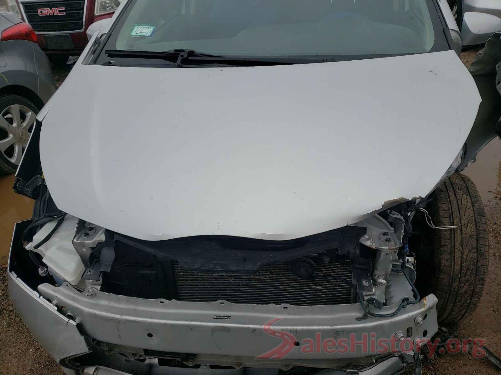 VNKKTUD39HA074915 2017 TOYOTA YARIS