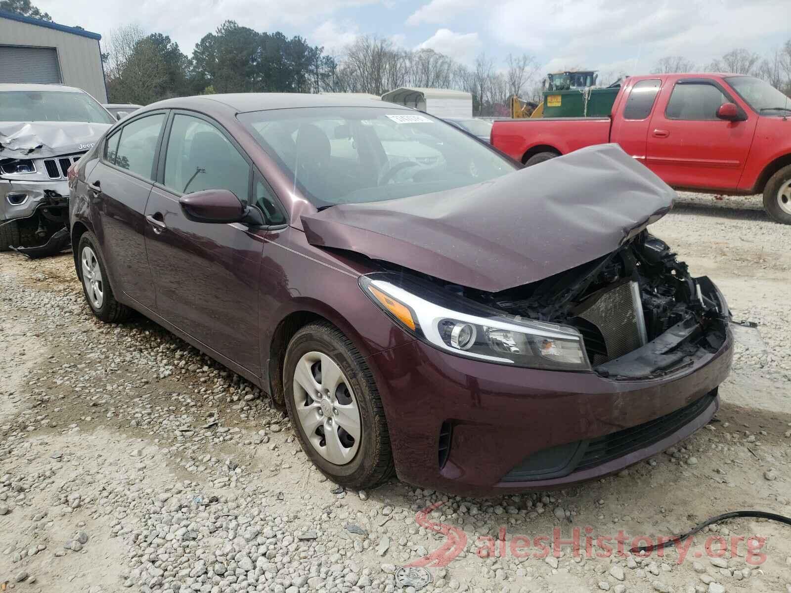 3KPFK4A73HE118666 2017 KIA FORTE