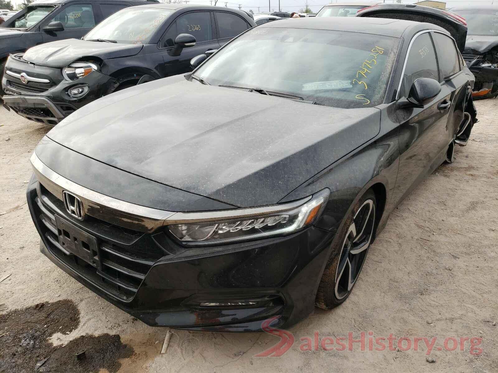 1HGCV2F35JA048120 2018 HONDA ACCORD