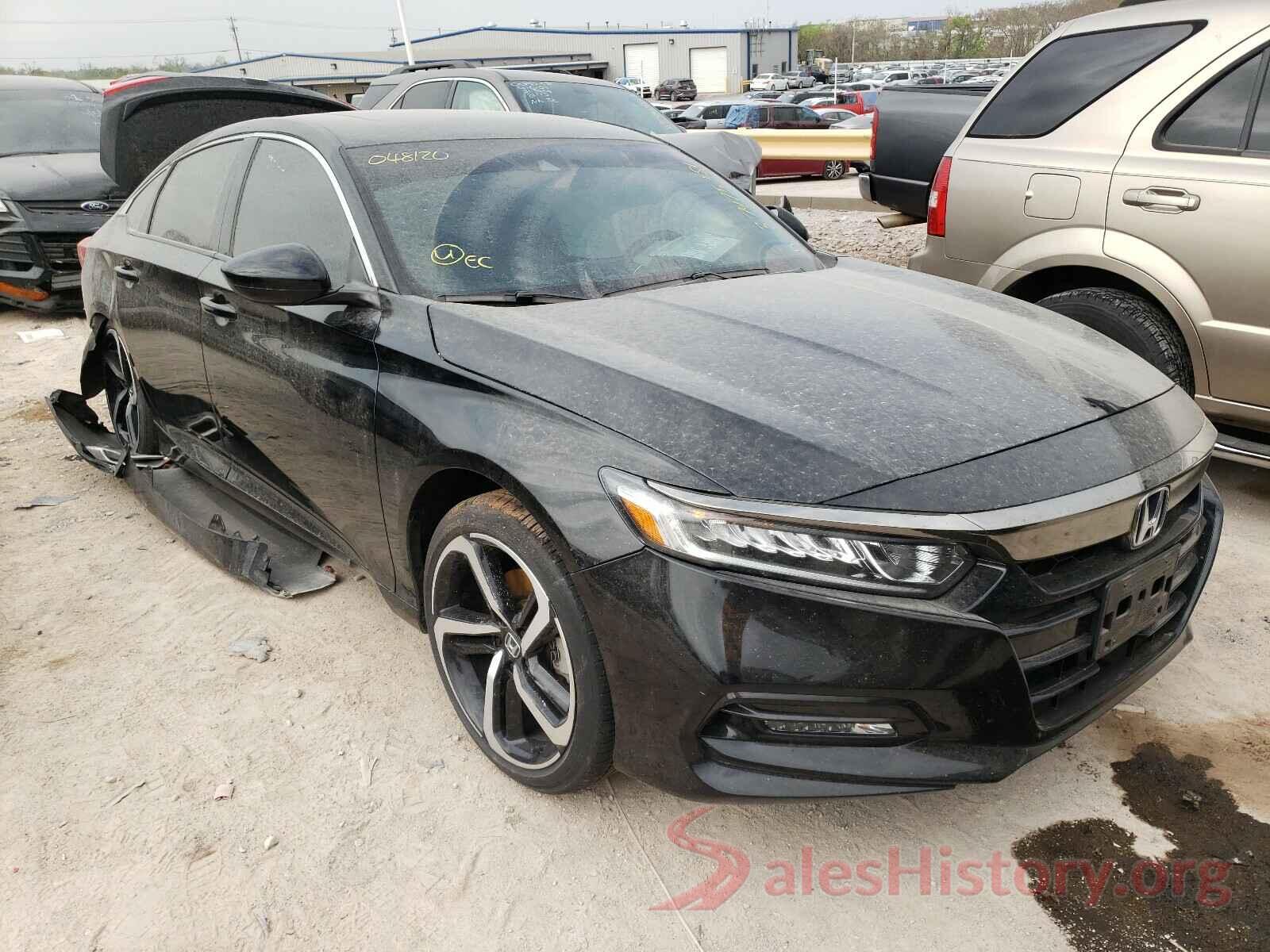 1HGCV2F35JA048120 2018 HONDA ACCORD