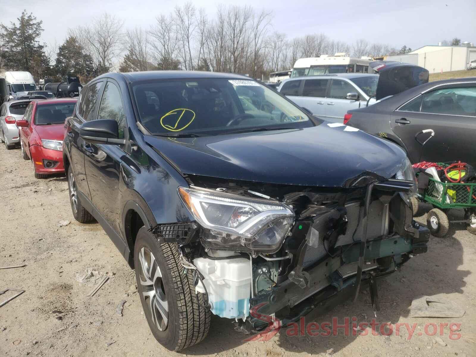 JTMBFREV1JJ236930 2018 TOYOTA RAV4