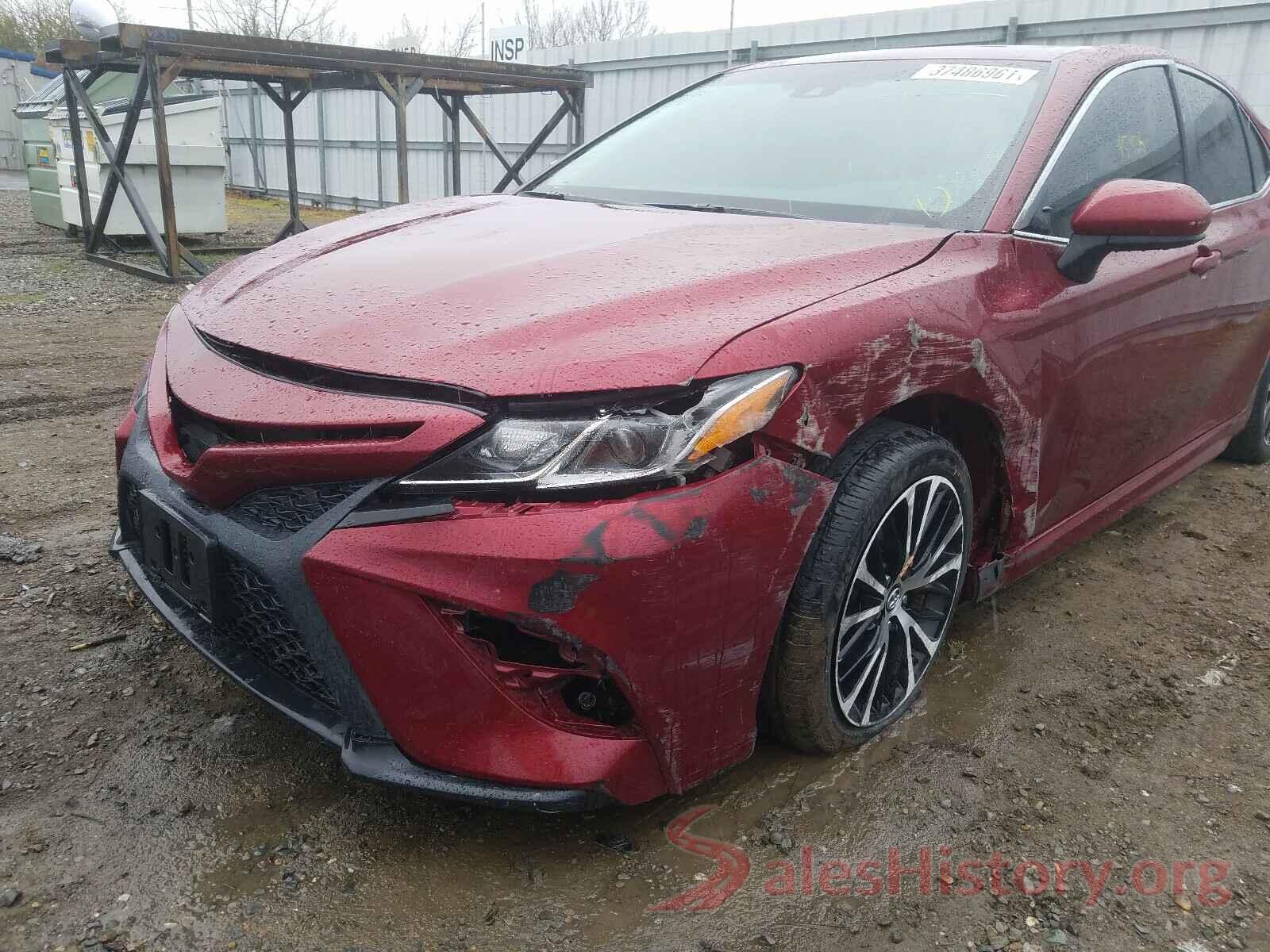 4T1B11HK0JU507889 2018 TOYOTA CAMRY