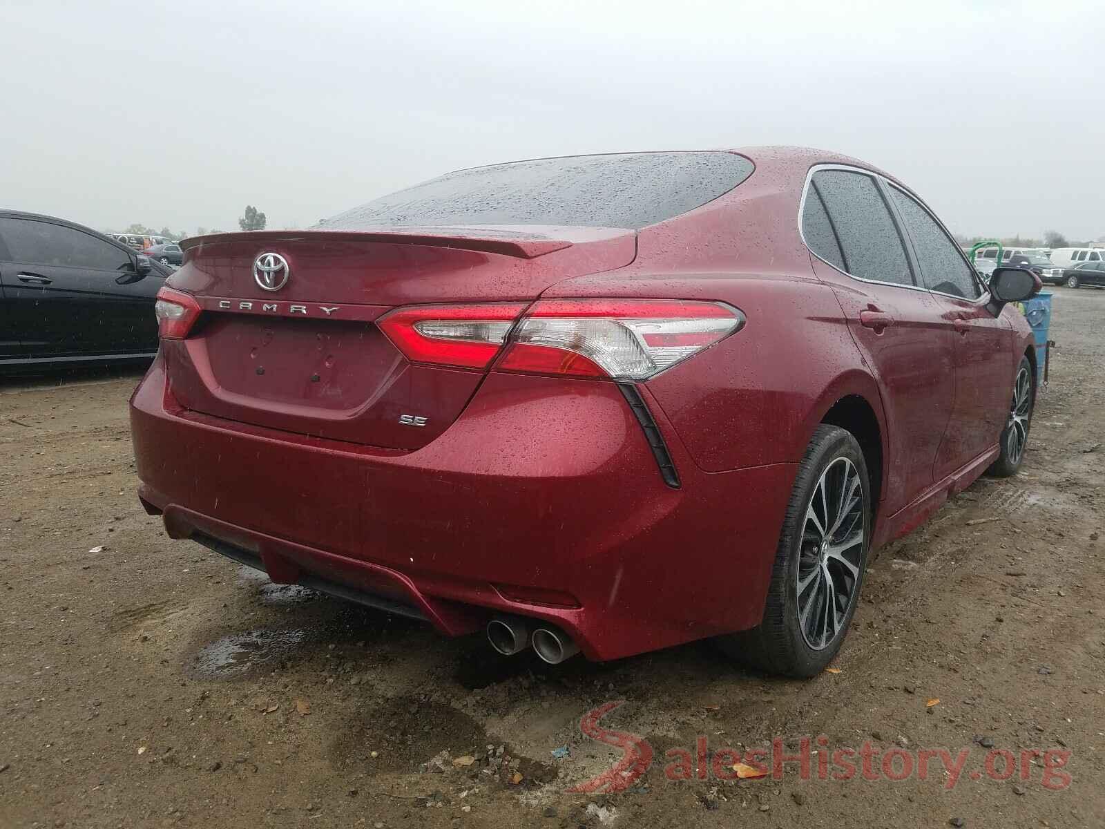 4T1B11HK0JU507889 2018 TOYOTA CAMRY