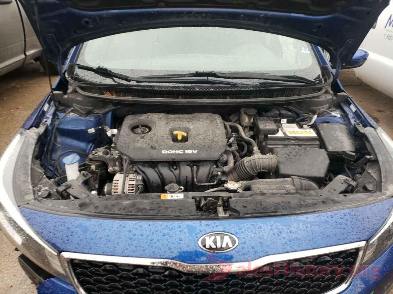 3KPFL4A71JE261795 2018 KIA FORTE