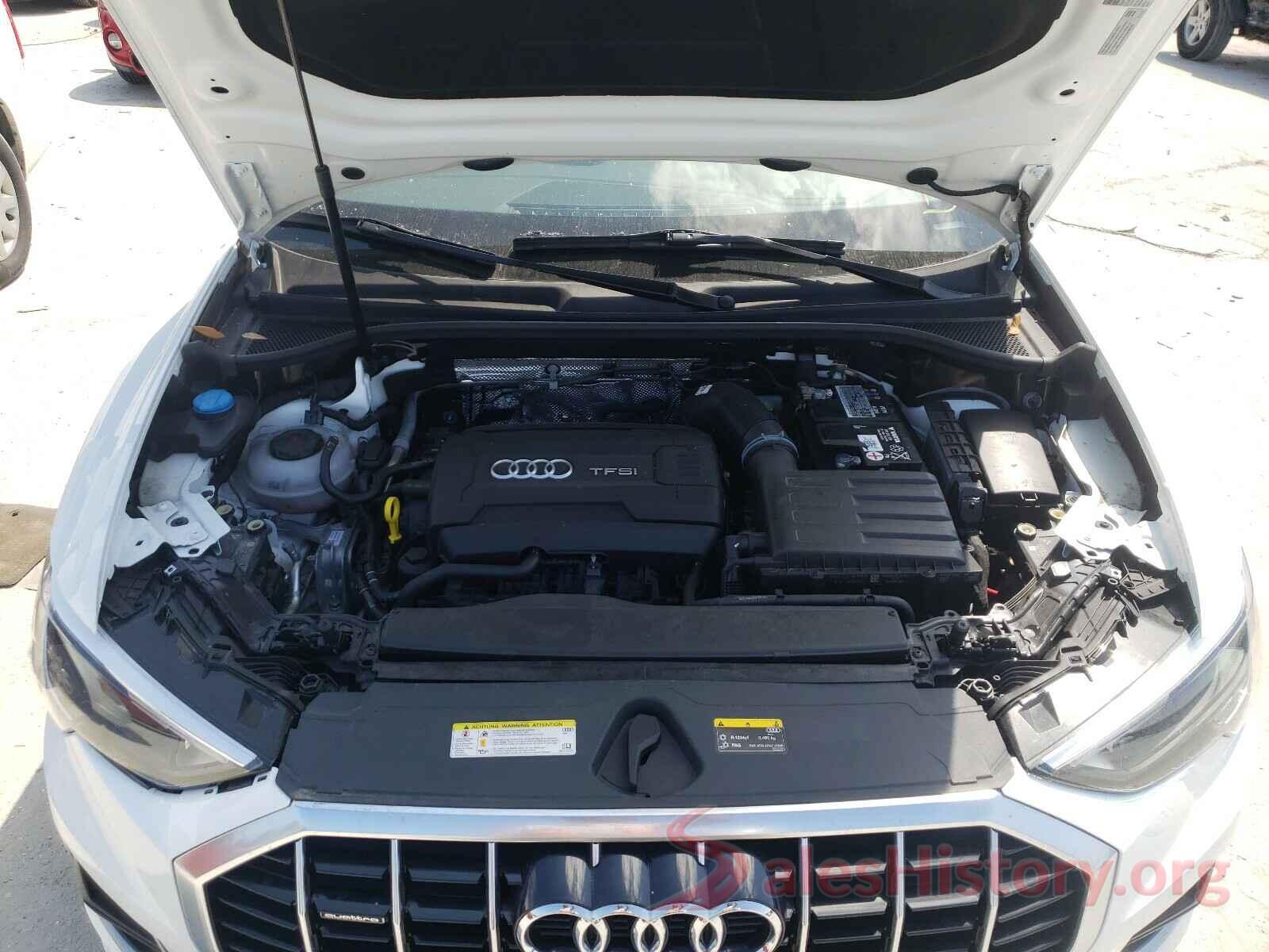 WA1AECF34K1079429 2019 AUDI Q3