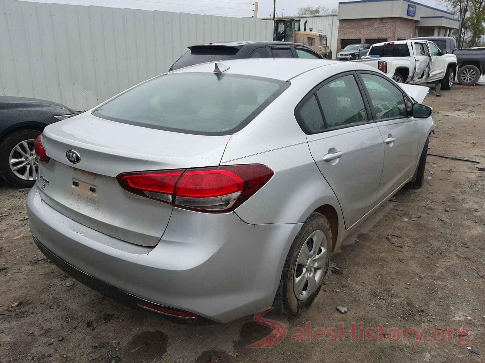 3KPFL4A74HE065330 2017 KIA FORTE