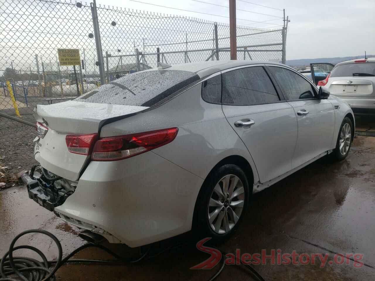 5XXGT4L30JG263303 2018 KIA OPTIMA