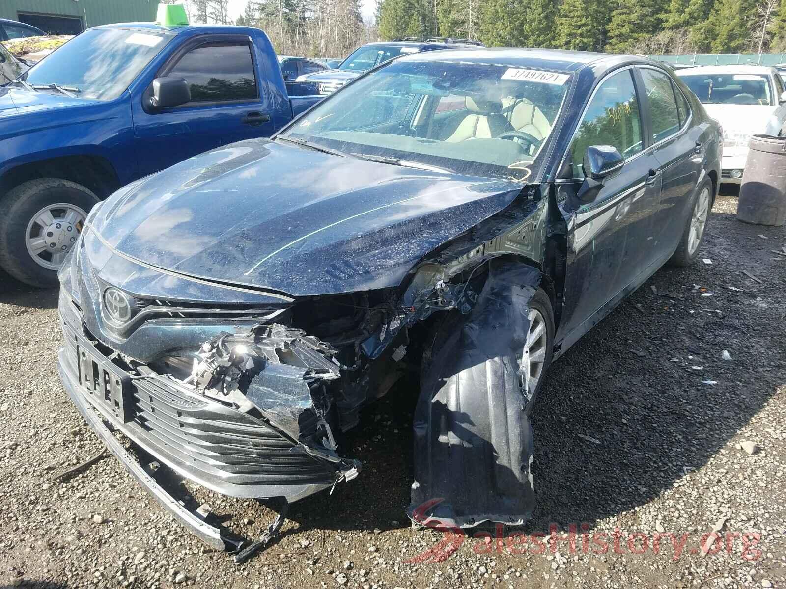 4T1B11HK2JU523463 2018 TOYOTA CAMRY