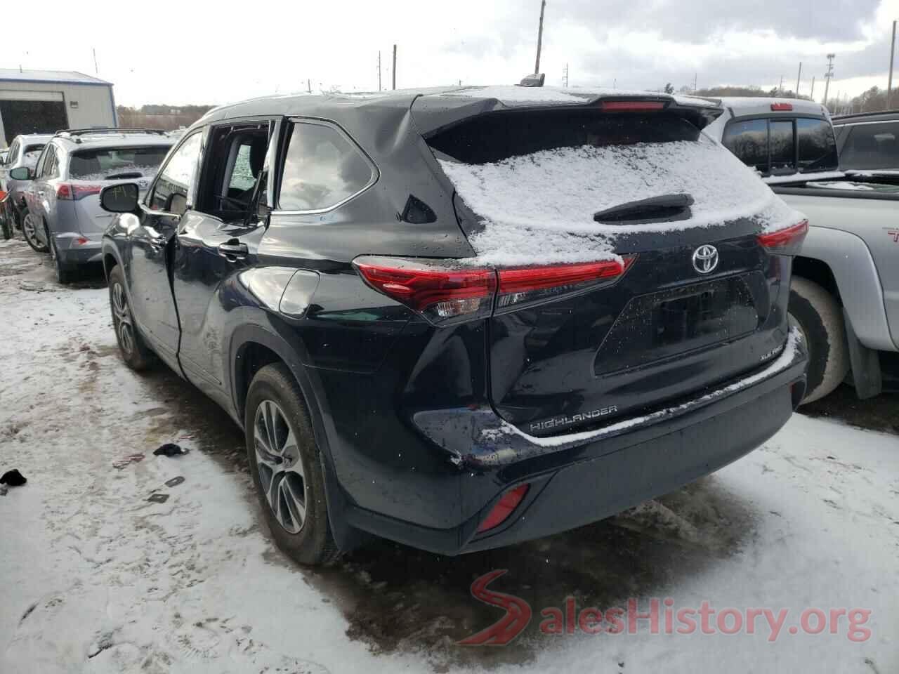 5TDGZRBH3MS105582 2021 TOYOTA HIGHLANDER