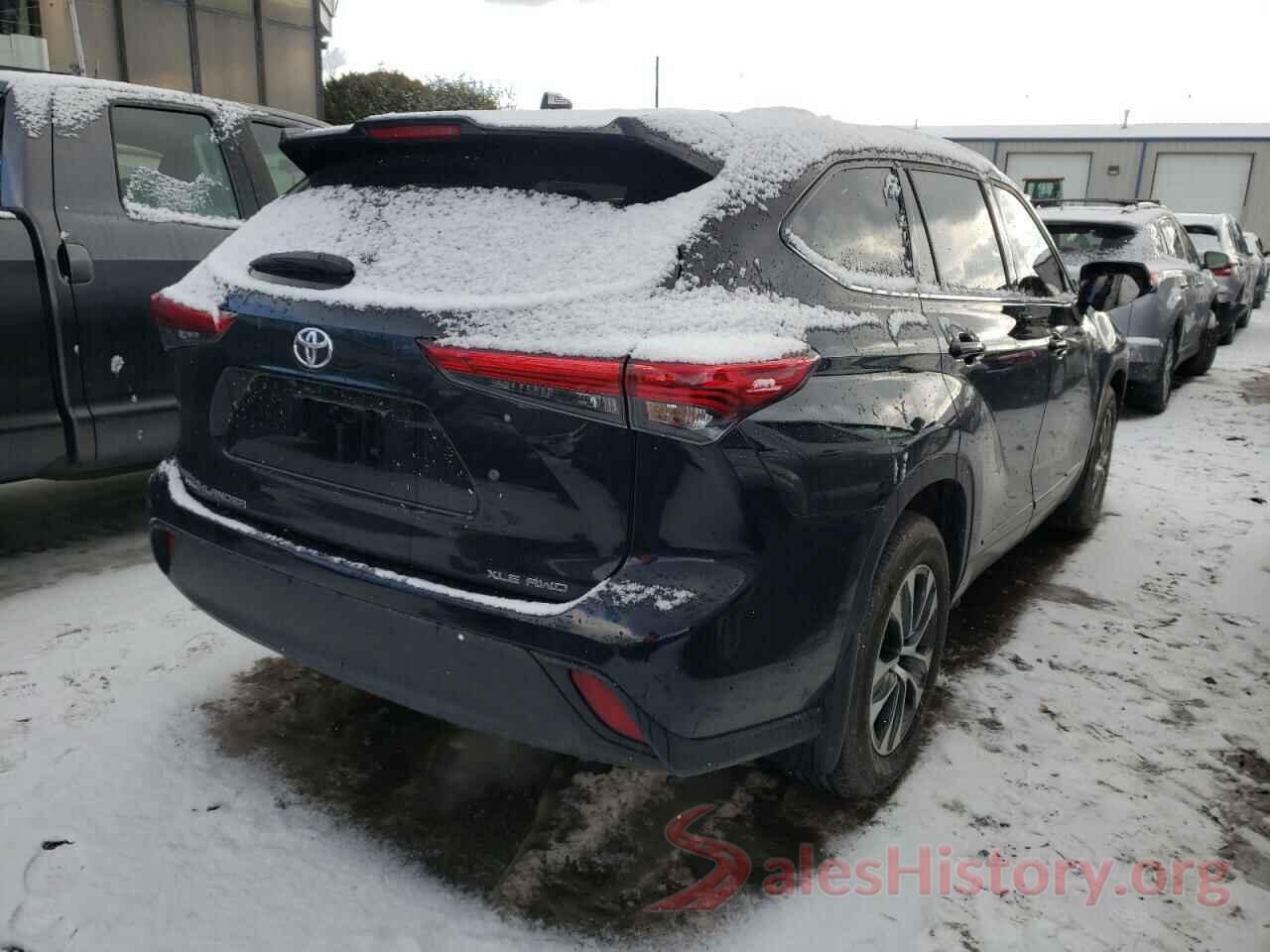 5TDGZRBH3MS105582 2021 TOYOTA HIGHLANDER