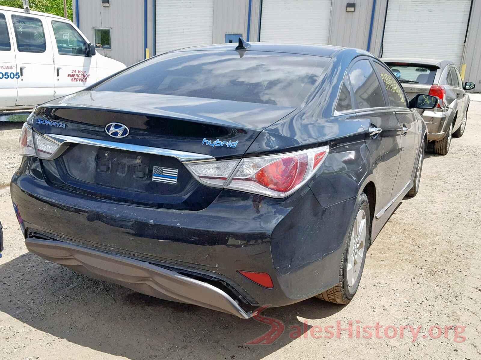 KMHEC4A46BA002060 2011 HYUNDAI SONATA