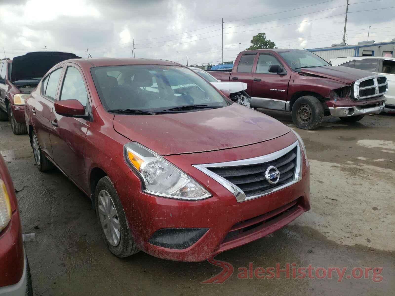 3N1CN7AP1KL829543 2019 NISSAN VERSA